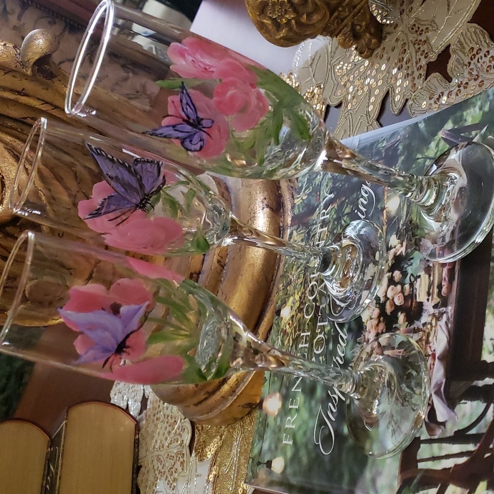 Handpainted Springtime Champagne Flutes 🍾